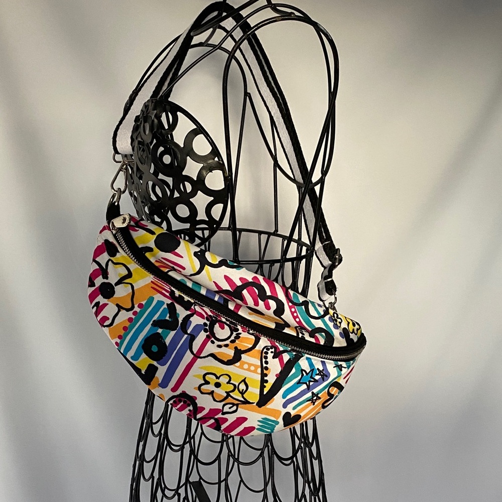 Colorful Patterned Women's Bag EUC